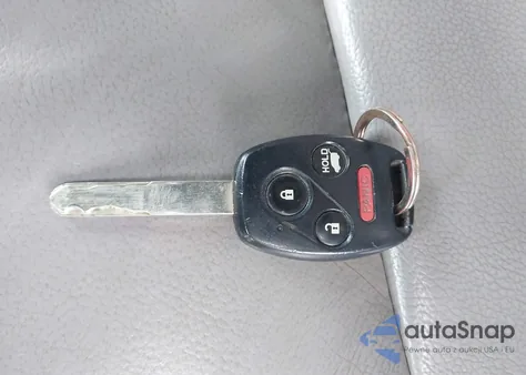 2012 Honda Pilot Touring z USA, uszkodzony, nr VIN 5FNYF4H93CB033530